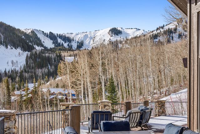 73 WHITE PINE RD, Park City, UT 84060