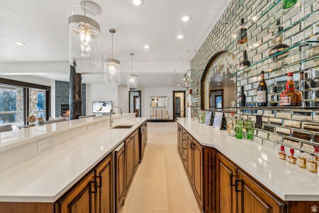 73 WHITE PINE RD, Park City, UT 84060