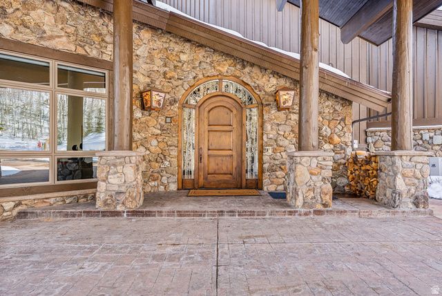 73 WHITE PINE RD, Park City, UT 84060