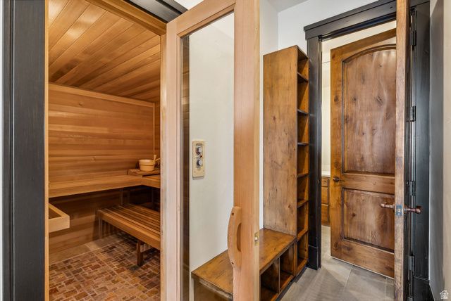 73 WHITE PINE RD, Park City, UT 84060