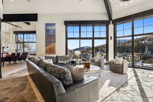 73 WHITE PINE RD, Park City, UT 84060