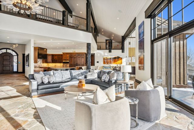 73 WHITE PINE RD, Park City, UT 84060