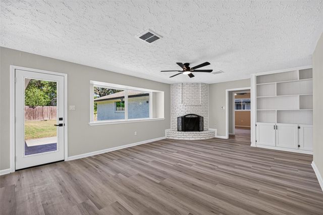 1647 Seagate Lane, Houston, TX 77062