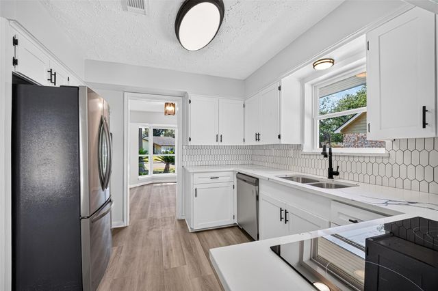 1647 Seagate Lane, Houston, TX 77062