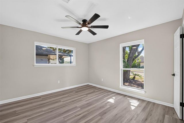 1647 Seagate Lane, Houston, TX 77062