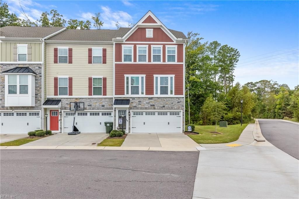 1753 Fortune TER, Chesapeake, VA 23323