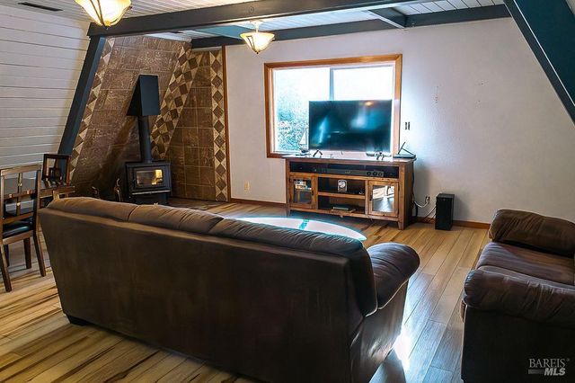 46151 Pacific Woods Rd, Gualala, CA 95445