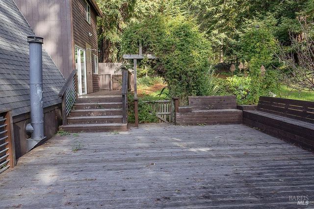 46151 Pacific Woods Rd, Gualala, CA 95445