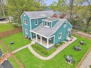 110 Monroe Street, Newburgh, IN 47630