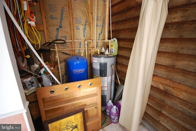 729 ANTHONY BOHRER RD, Slanesville, WV 25444