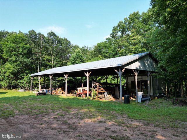 729 ANTHONY BOHRER RD, Slanesville, WV 25444