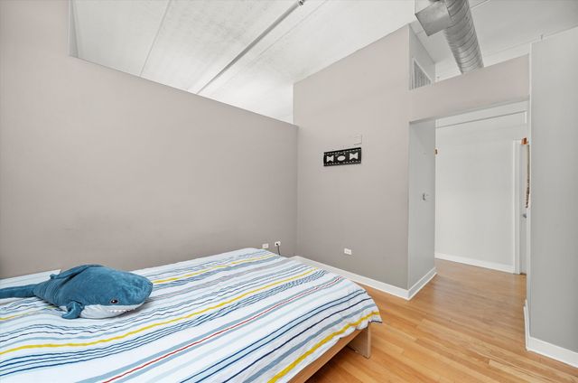 833 W 15th Place 711, Chicago, IL 60608