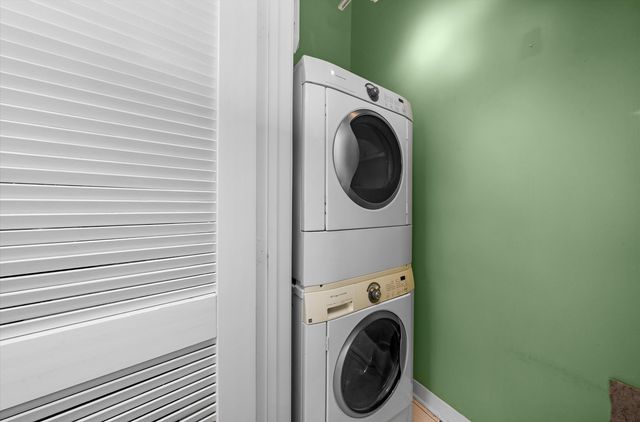 833 W 15th Place 711, Chicago, IL 60608