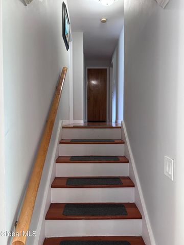 2321 Central Parkway, Schenectady, NY 12309