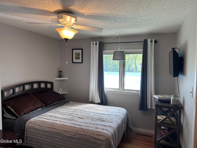 2321 Central Parkway, Schenectady, NY 12309