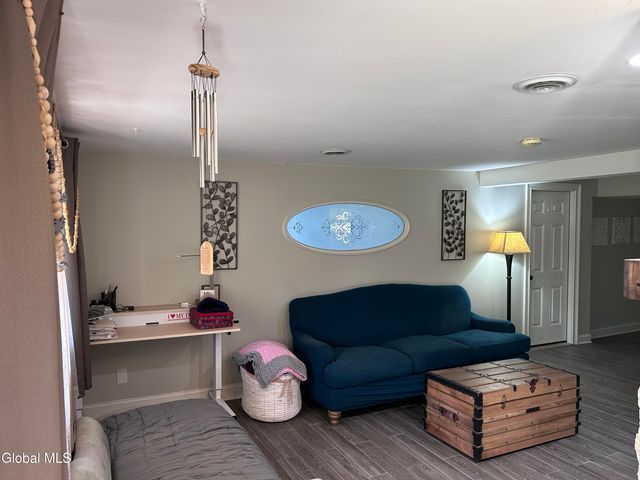 2321 Central Parkway, Schenectady, NY 12309