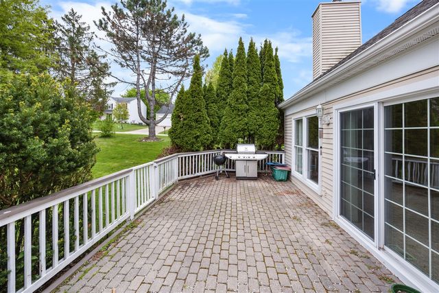 210 Whitney Drive, Rochester Hills, MI 48307