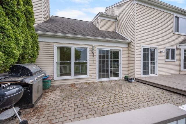 210 Whitney Drive, Rochester Hills, MI 48307