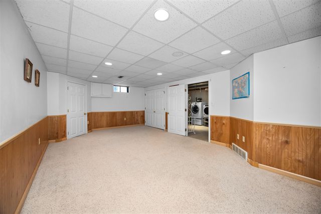 210 Whitney Drive, Rochester Hills, MI 48307