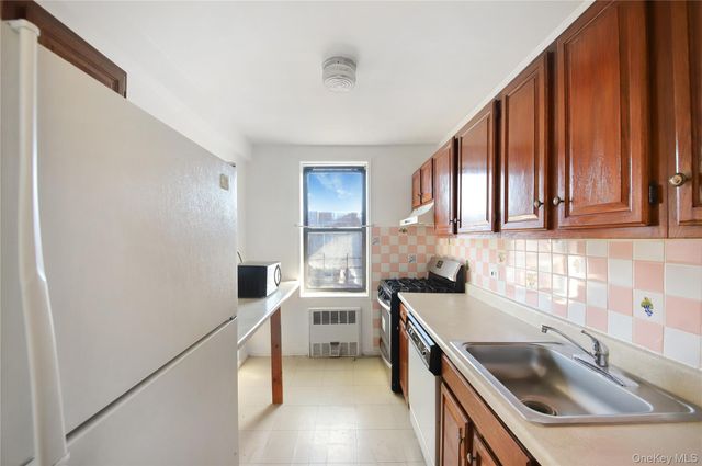 1818 Newkirk Avenue 6T, Brooklyn, NY 11226