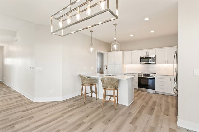 2525 SE Vintage Lane, Waukee, IA 50263