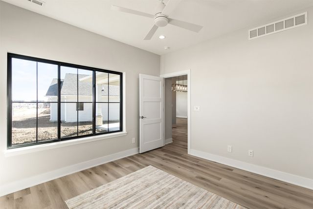 2525 SE Vintage Lane, Waukee, IA 50263