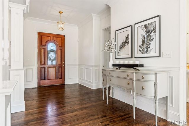 208 Saint Georges Drive, St Albans, MO 63073