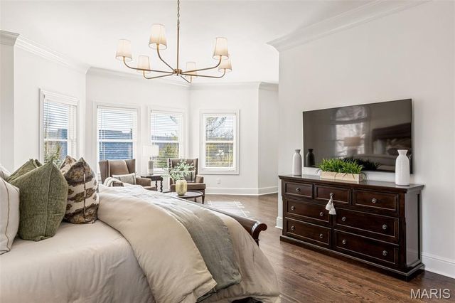 208 Saint Georges Drive, St Albans, MO 63073