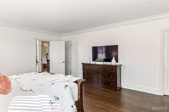 208 Saint Georges Drive, St Albans, MO 63073