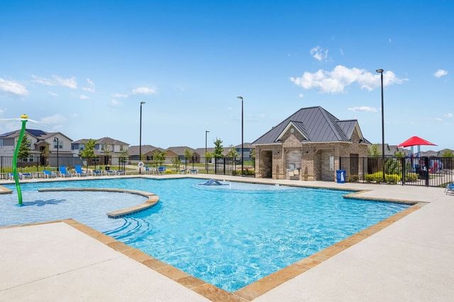 2333 Buffalo Bayou Way, Crandall, TX 75114