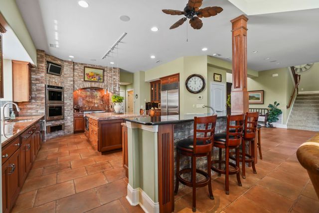 921 Morrall Dr., North Myrtle Beach, SC 29582
