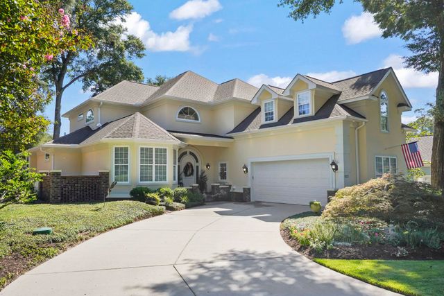 921 Morrall Dr., North Myrtle Beach, SC 29582