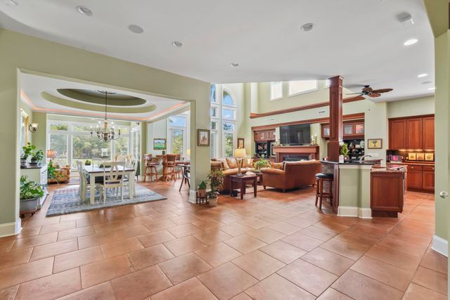 921 Morrall Dr., North Myrtle Beach, SC 29582