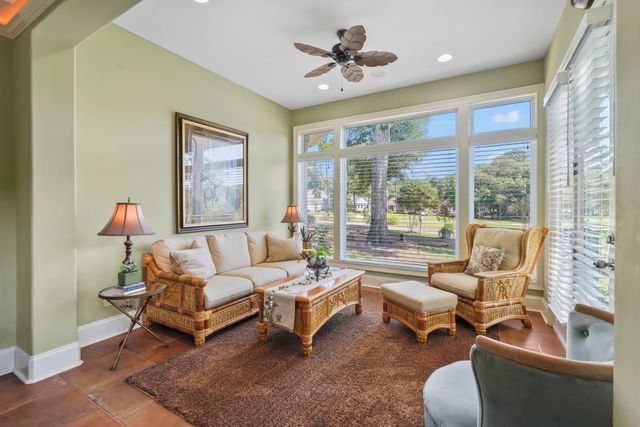 921 Morrall Dr., North Myrtle Beach, SC 29582