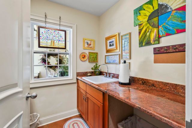 921 Morrall Dr., North Myrtle Beach, SC 29582