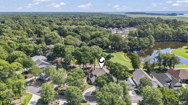 921 Morrall Dr., North Myrtle Beach, SC 29582