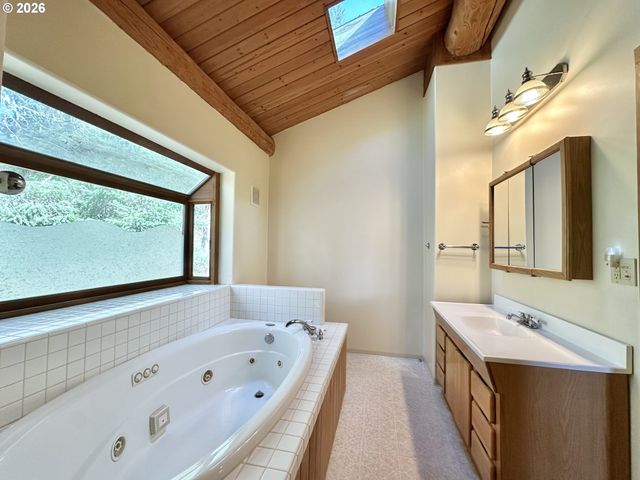 550 53RD Ave, Salem, OR 97304