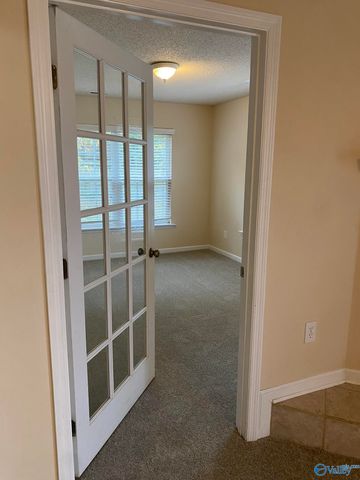 219 Shadow Court, Huntsville, AL 35824