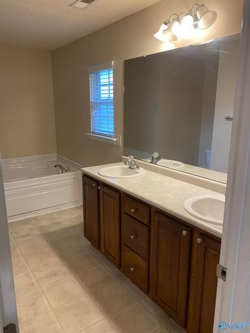 219 Shadow Court, Huntsville, AL 35824