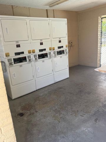2501 HARN BOULEVARD H23, Clearwater, FL 33764