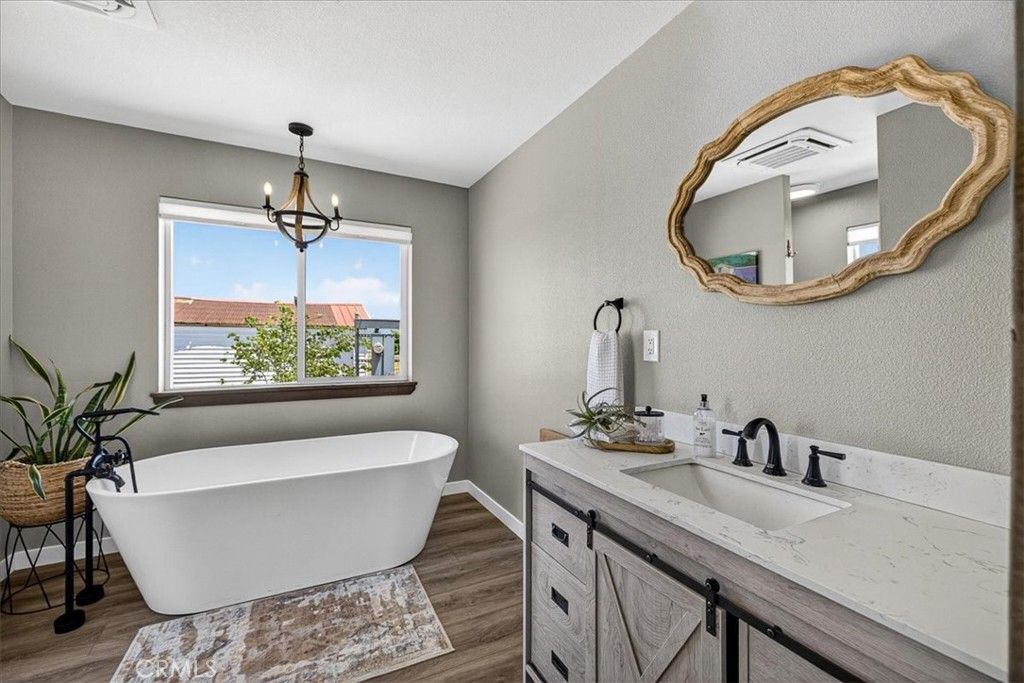 Image 24 of property listing at 1762 County Road R, Willows, CA 95988
