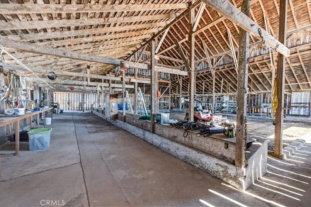 Image 43 of property listing at 1762 County Road R, Willows, CA 95988