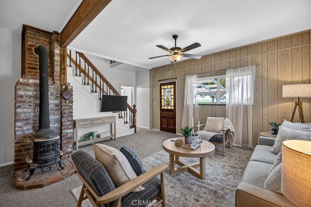 Image 7 of property listing at 1762 County Road R, Willows, CA 95988