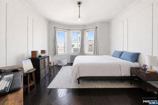 33 Thorne Street 4, Jersey City, NJ 07307