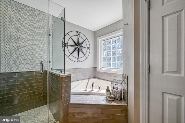 222 BATTLEFIELD RD, Locust Grove, VA 22508