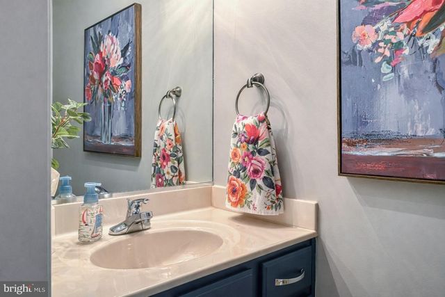 222 BATTLEFIELD RD, Locust Grove, VA 22508