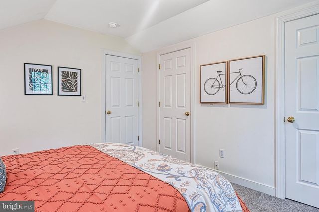 222 BATTLEFIELD RD, Locust Grove, VA 22508