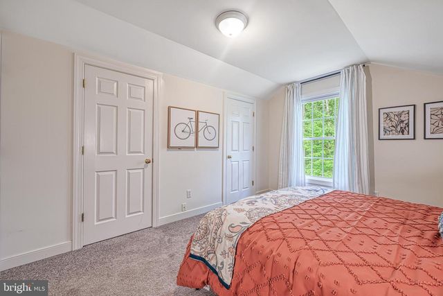 222 BATTLEFIELD RD, Locust Grove, VA 22508