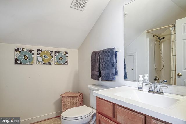 222 BATTLEFIELD RD, Locust Grove, VA 22508