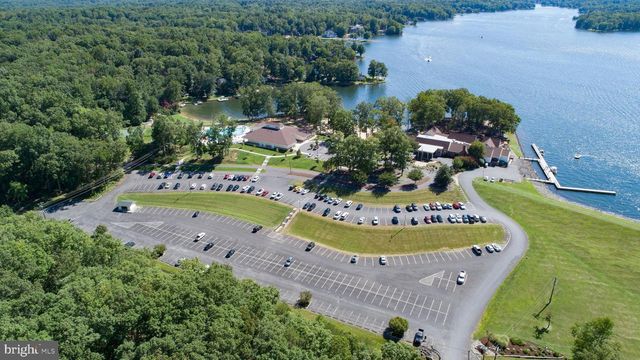 222 BATTLEFIELD RD, Locust Grove, VA 22508